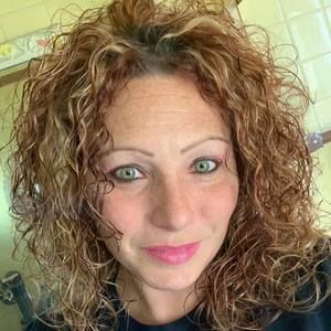 Meet your Posher, Jacqueline